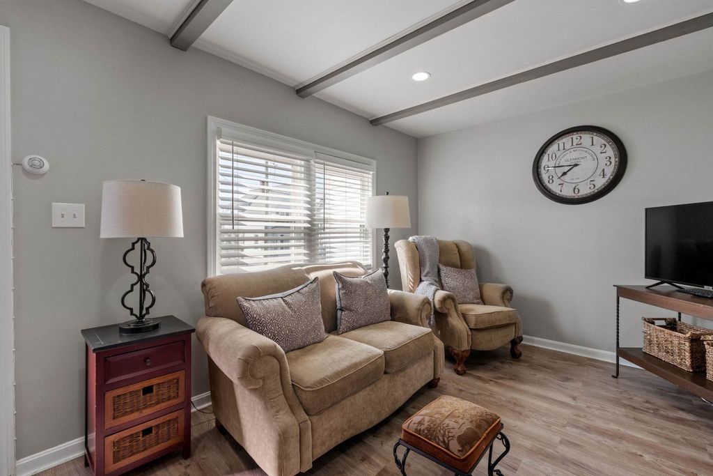 Photo of 792 Grove Street #3, Manchester, NH 03103 (MLS # 5067709)