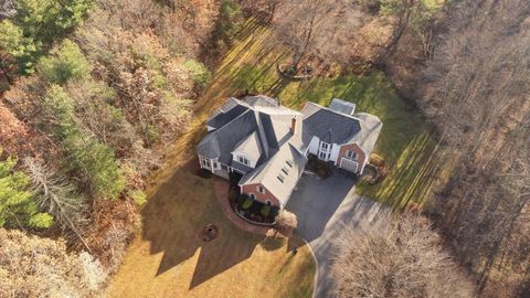 37 Brady Avenue Salem NH 03079