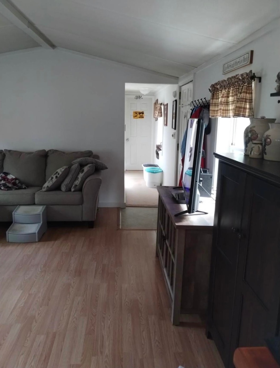 37 Riverwood Circle