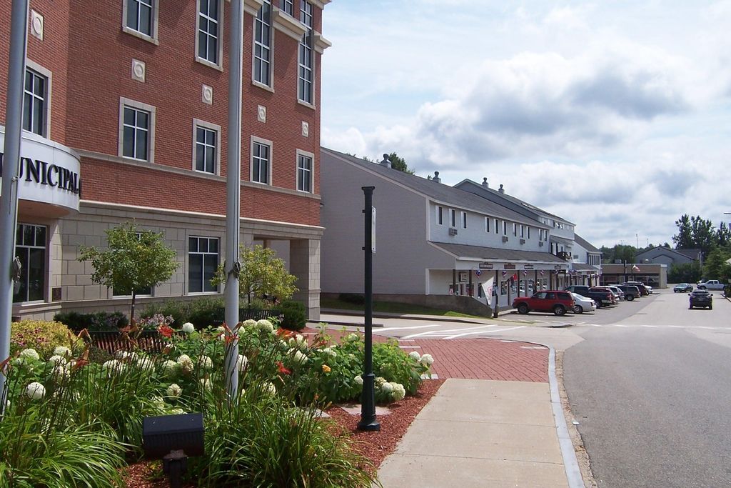 Photo of 16 Manning Street #206, Derry, NH 03038 (MLS # 5069145)