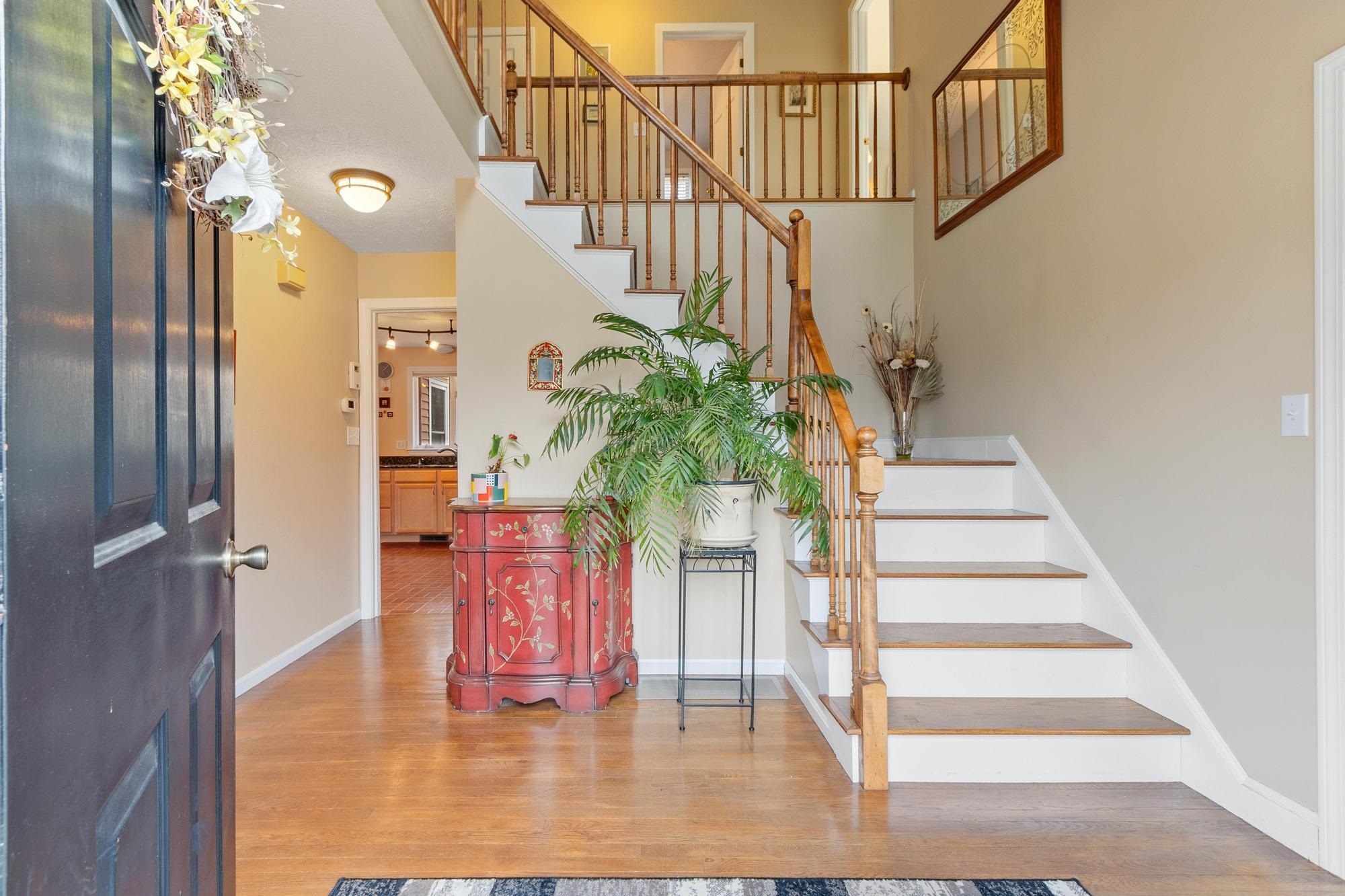 17 Bicentennial Drive