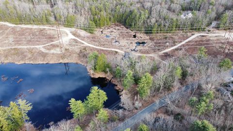 360 Candia Road 32 Chester NH 03036