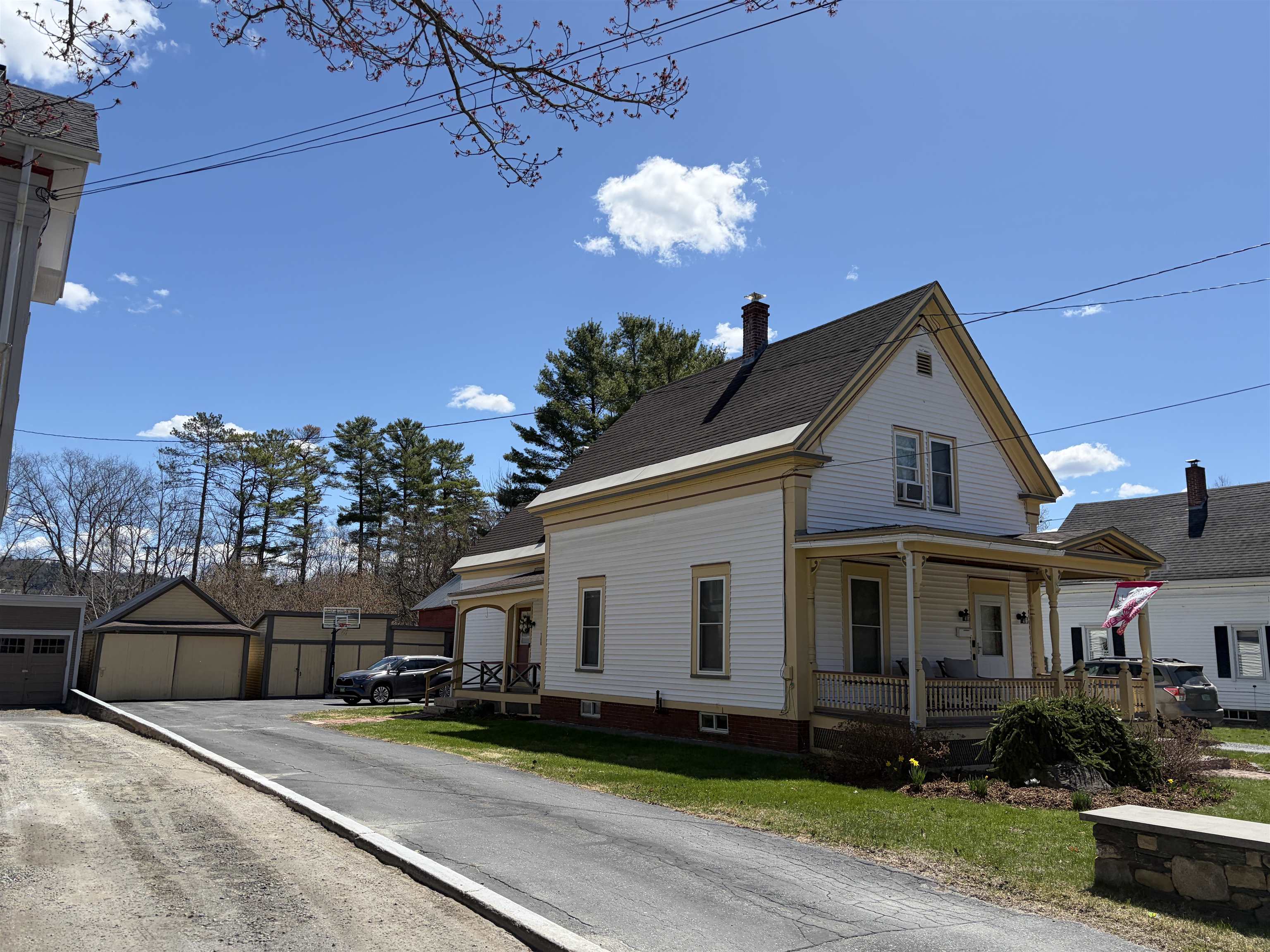 208 Summer Street