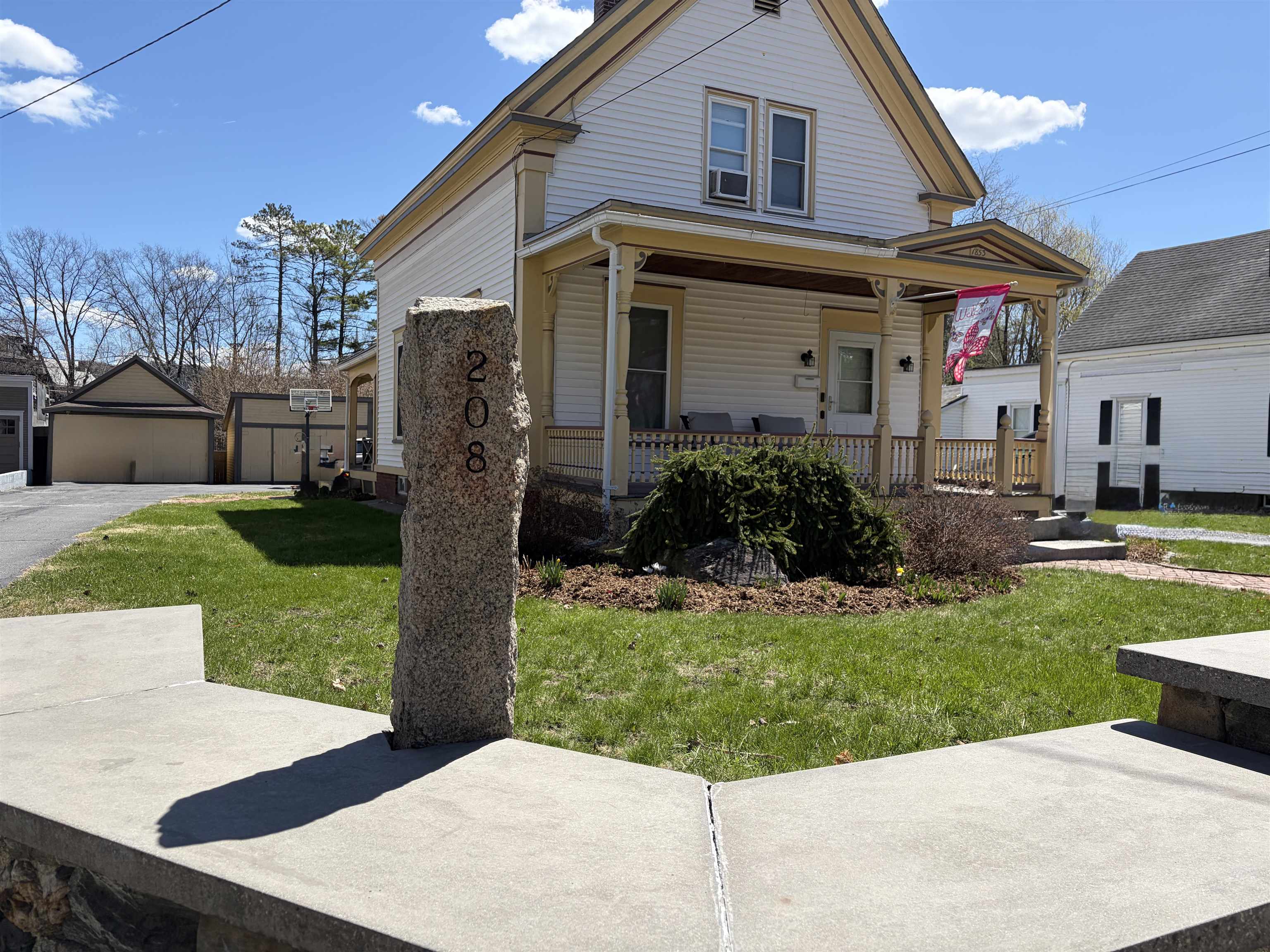 208 Summer Street