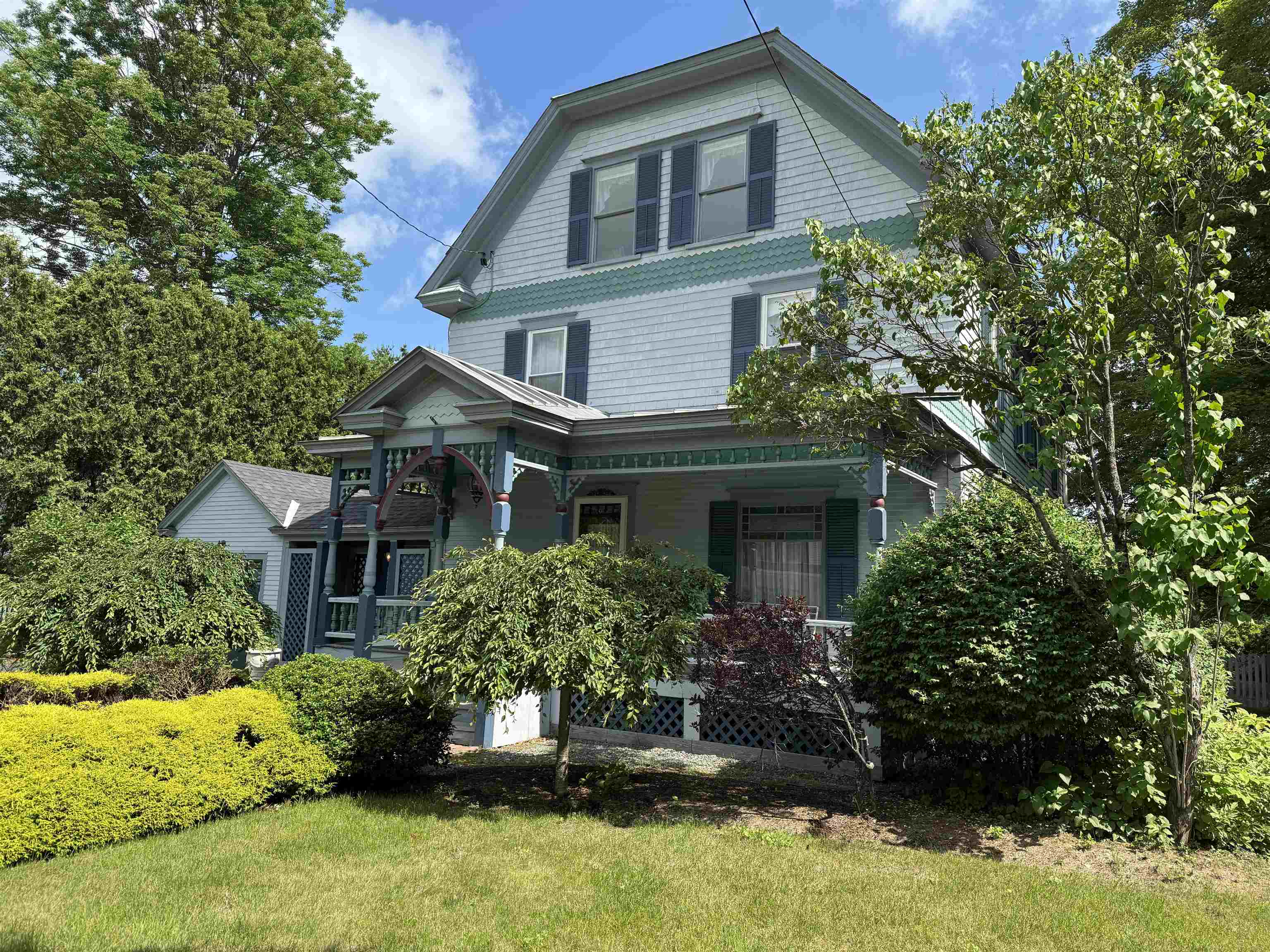 656 Main Street