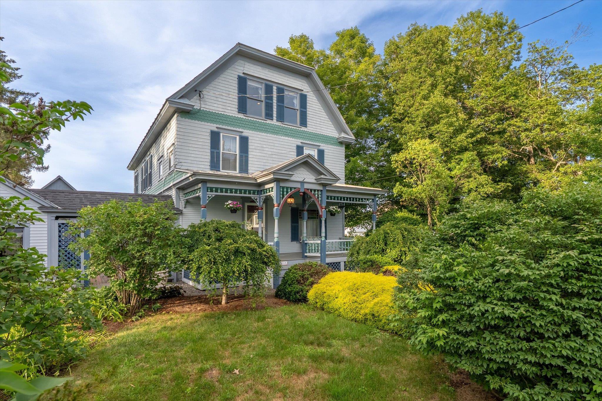 656 Main Street