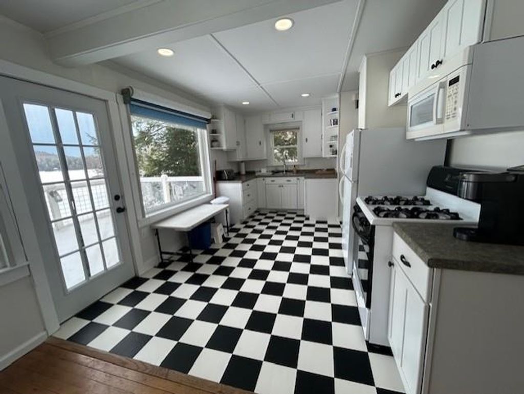 Photo of 14 Hamel Road, Sunapee, NH 03782 (MLS # 5079957)