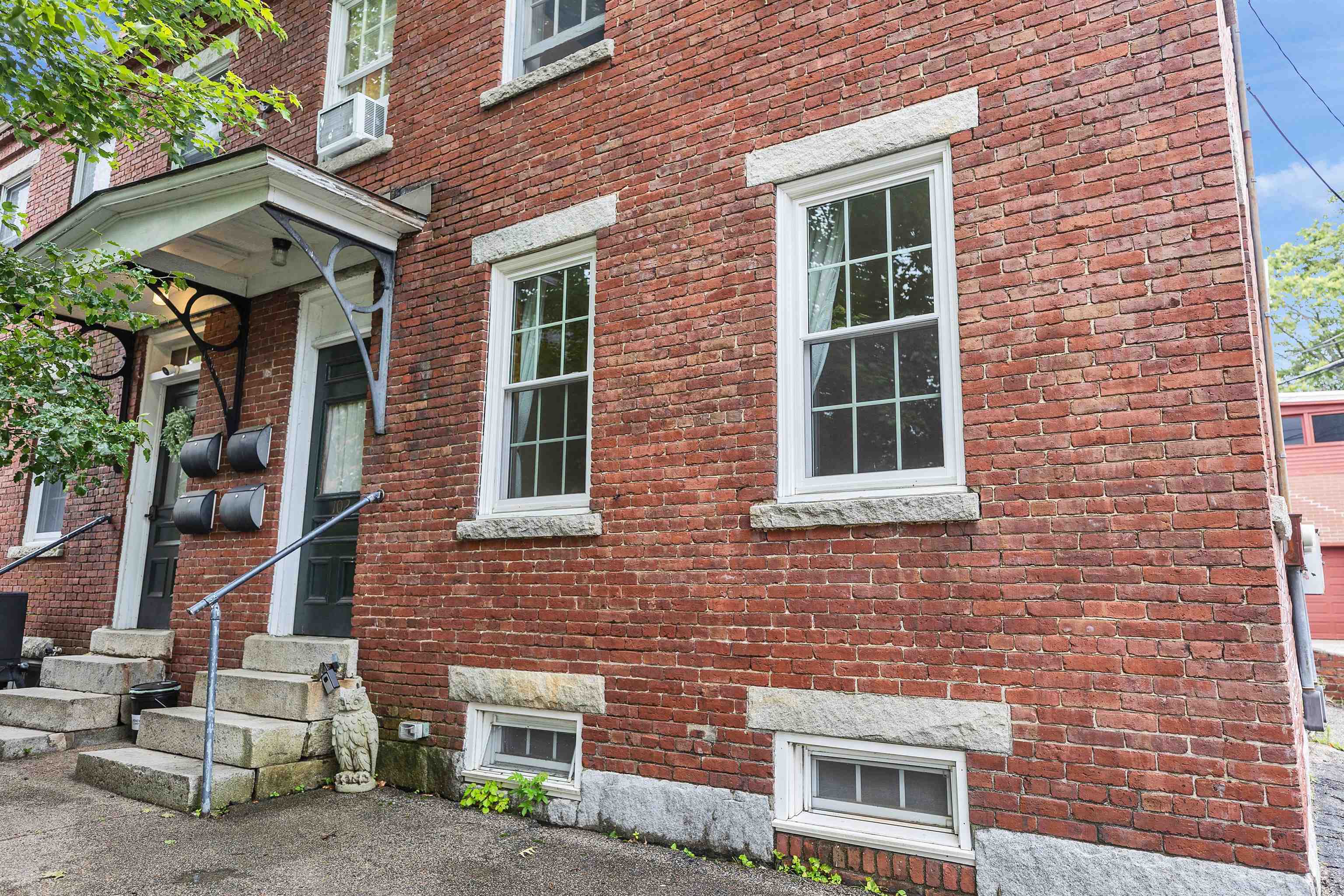 102 West Merrimack Street 1