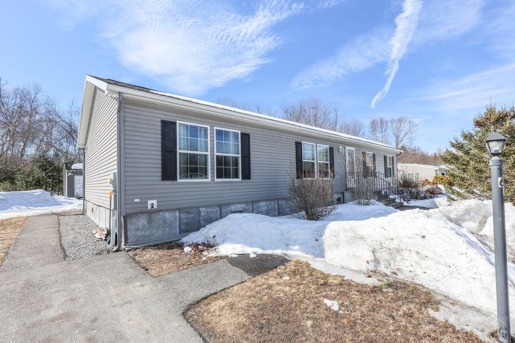 Photo of 67 Stacey Drive, Hopkinton, NH 03229 (MLS # 5078881)