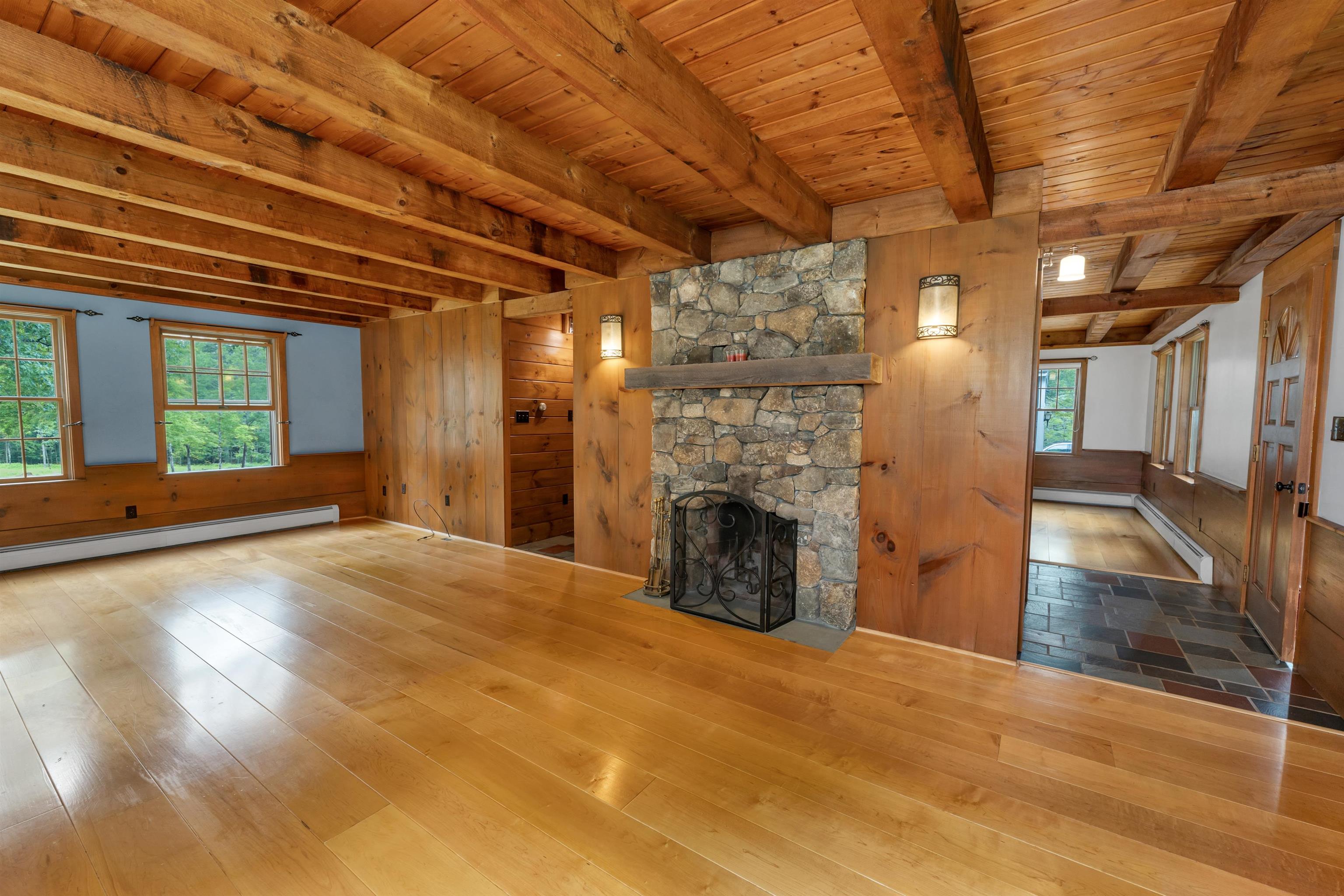 Hopkinton, New Hampshire 03229, United States, 3 Bedrooms Bedrooms, ,2 BathroomsBathrooms,Residential,Active,162195