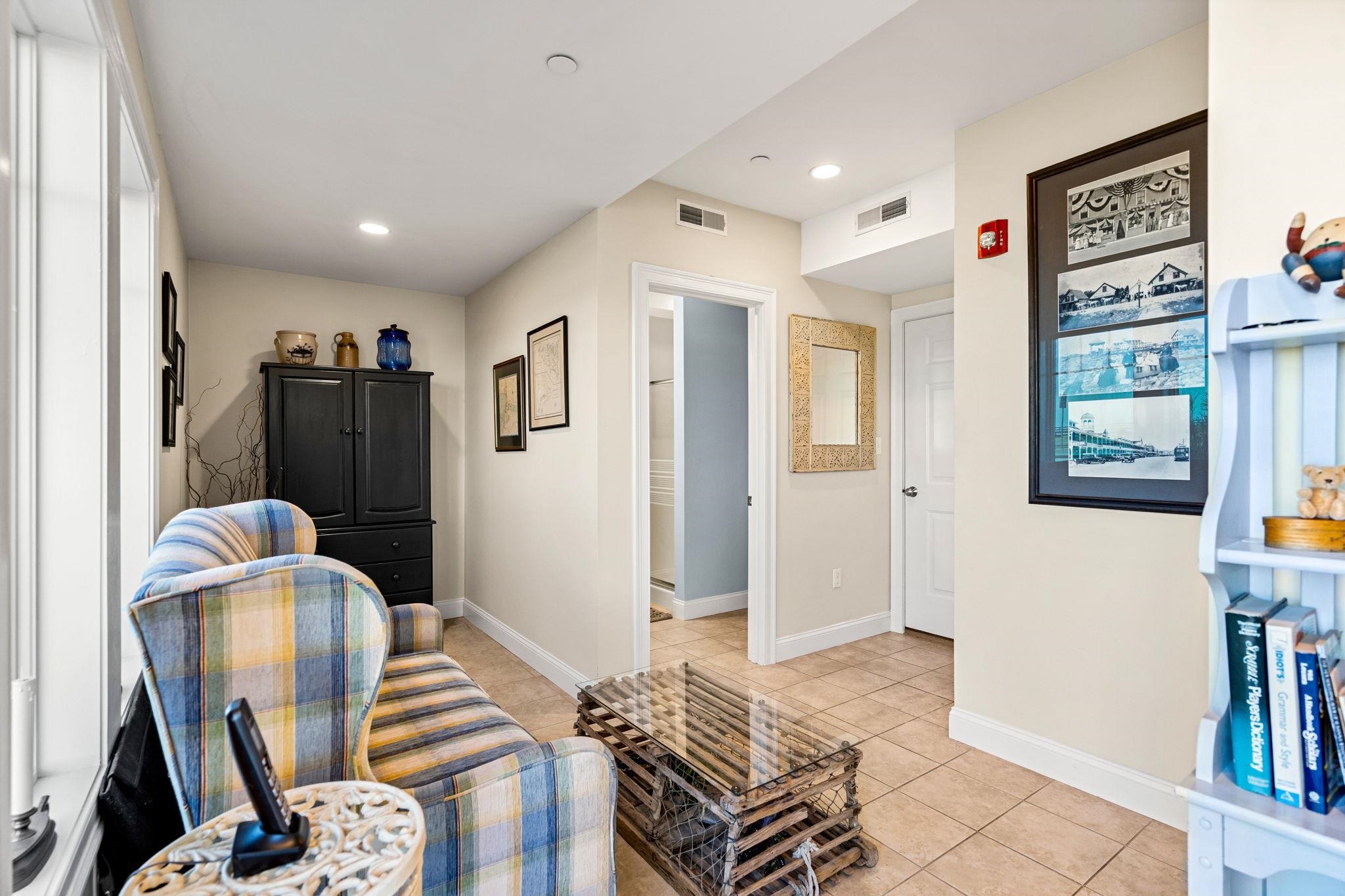 375 Ocean Boulevard 3
