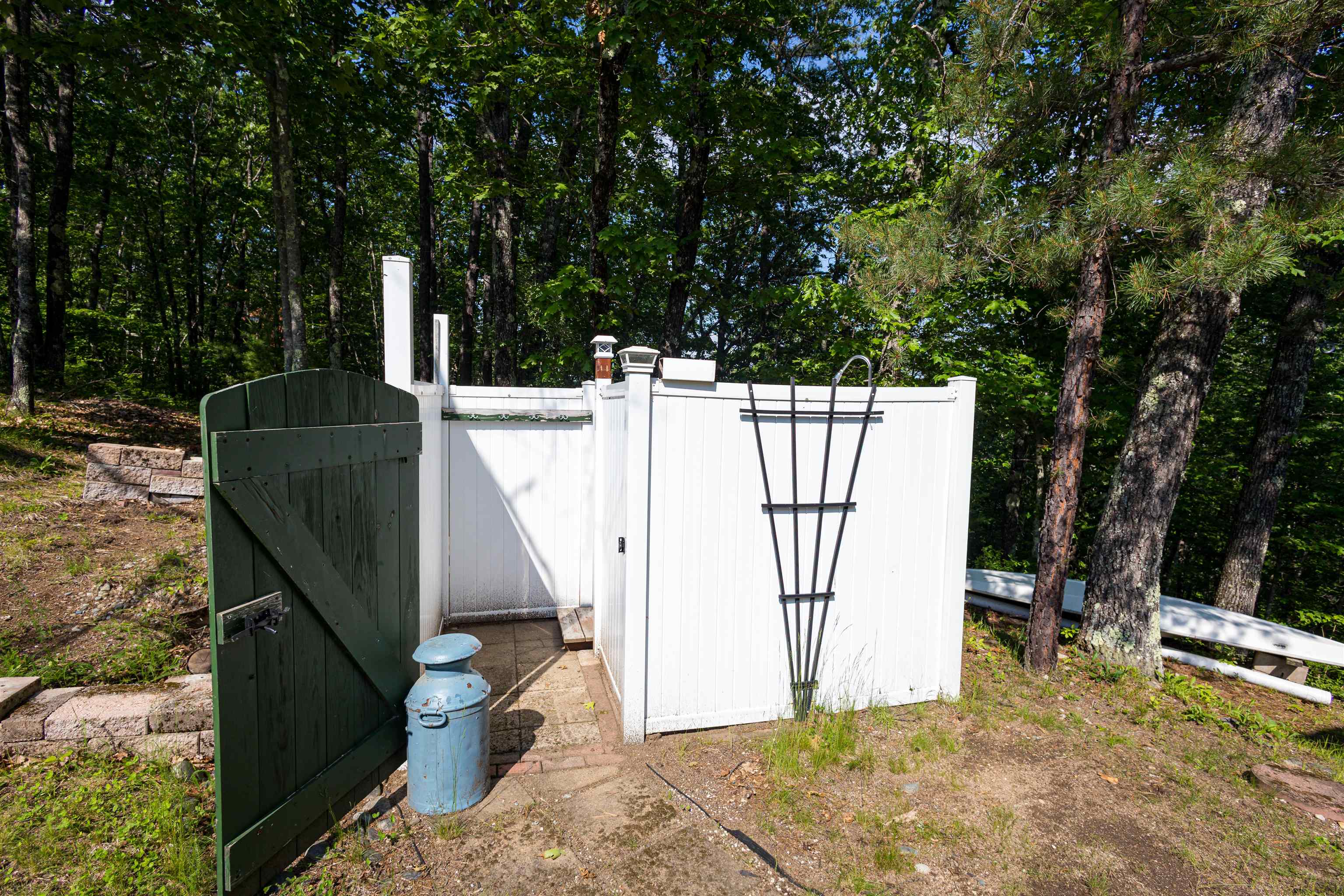 555 Huckins Road