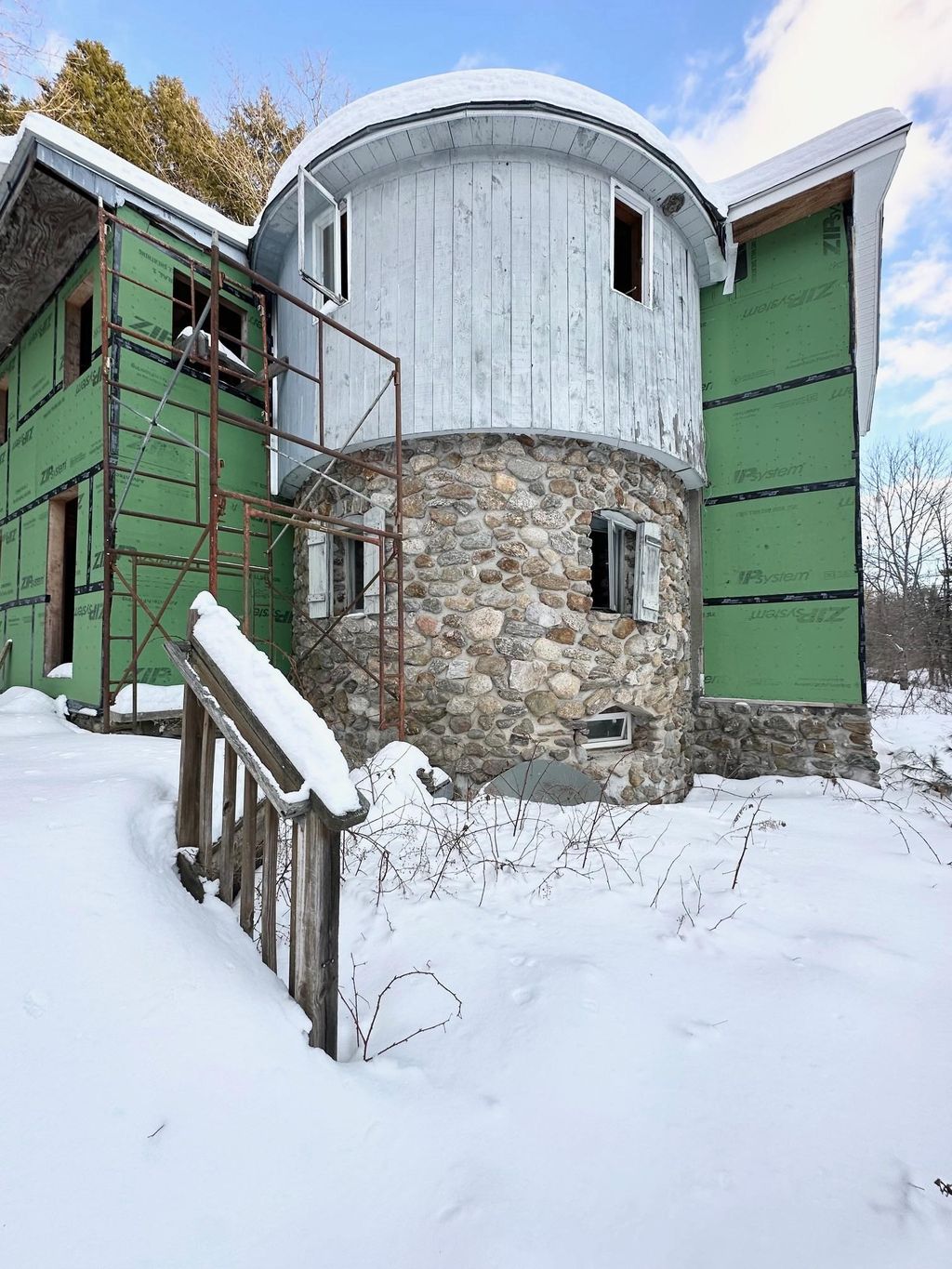 Photo of 34 New Road, Weare, NH 03281 (MLS # 5075672)