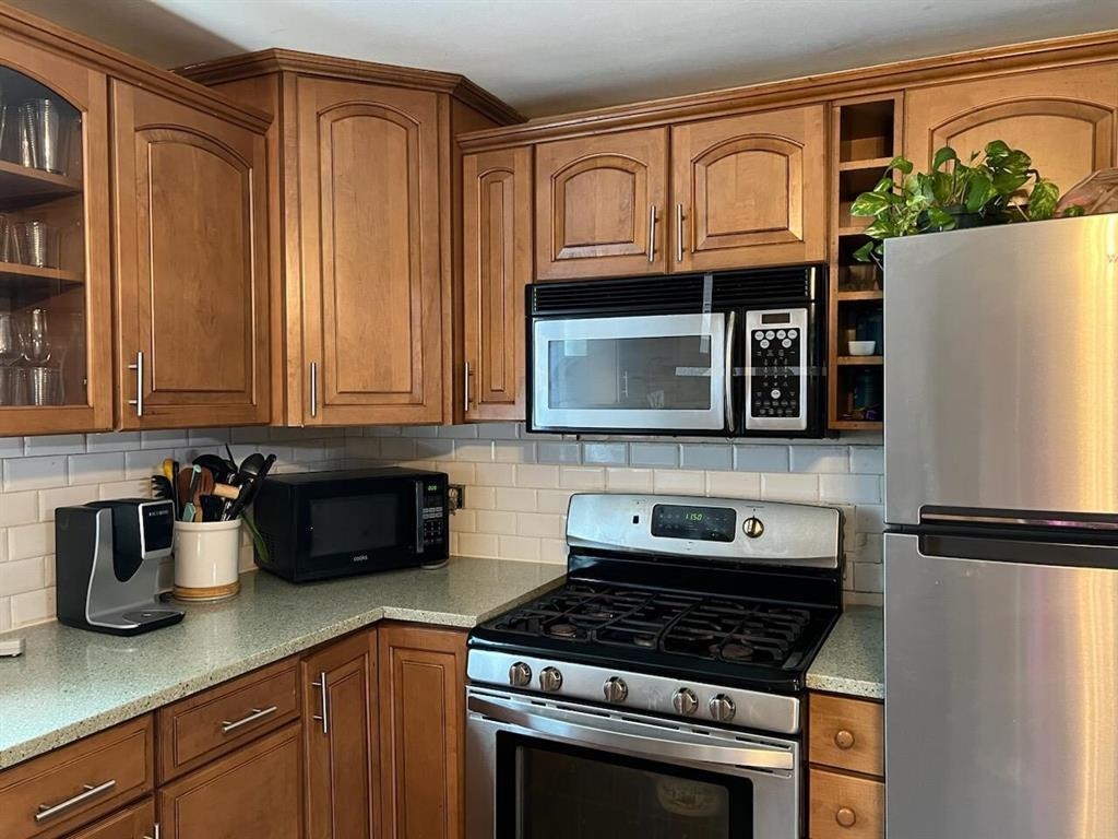 424 Main Dunstable Road