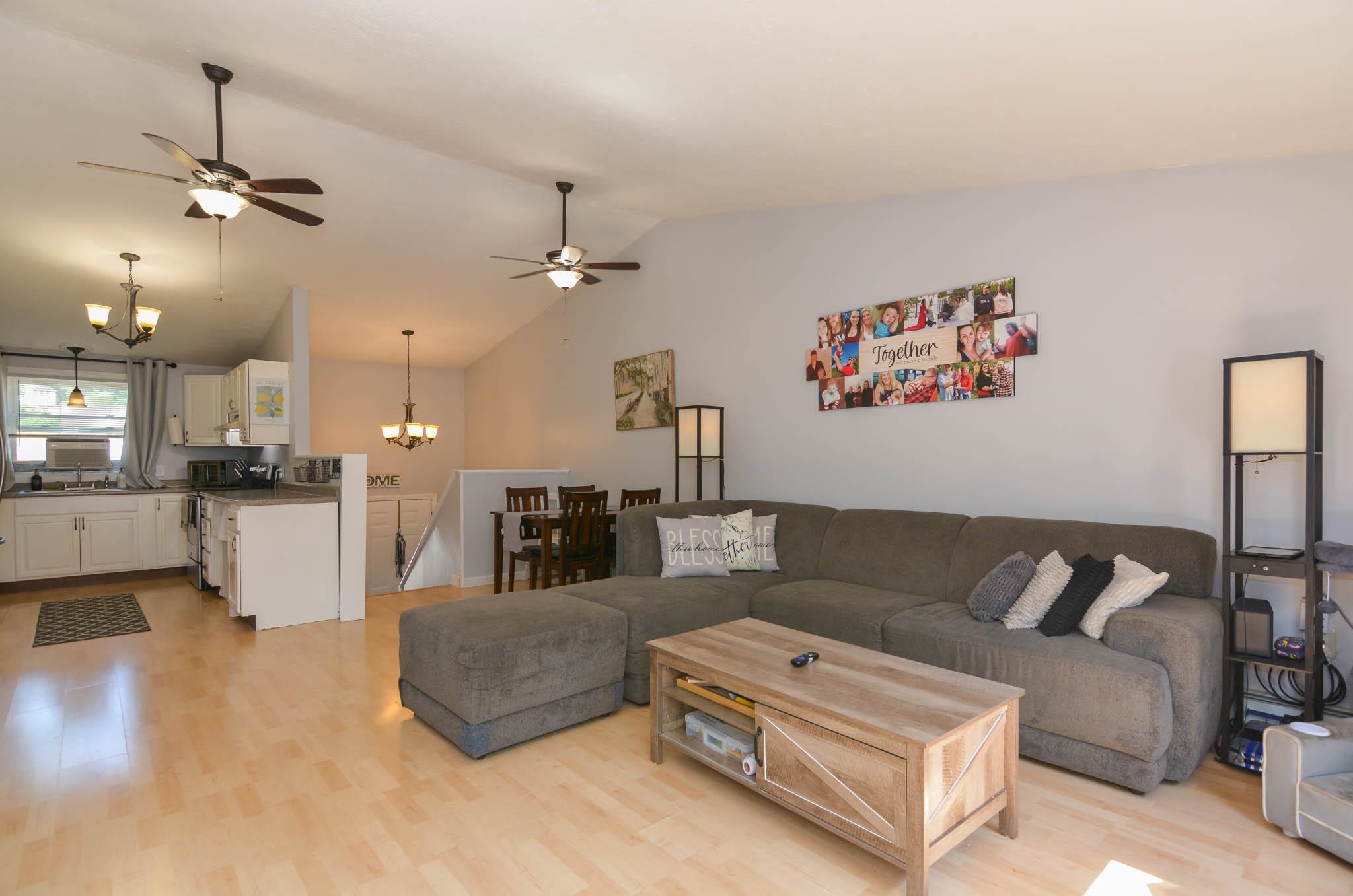 881 Mammoth Road 403
