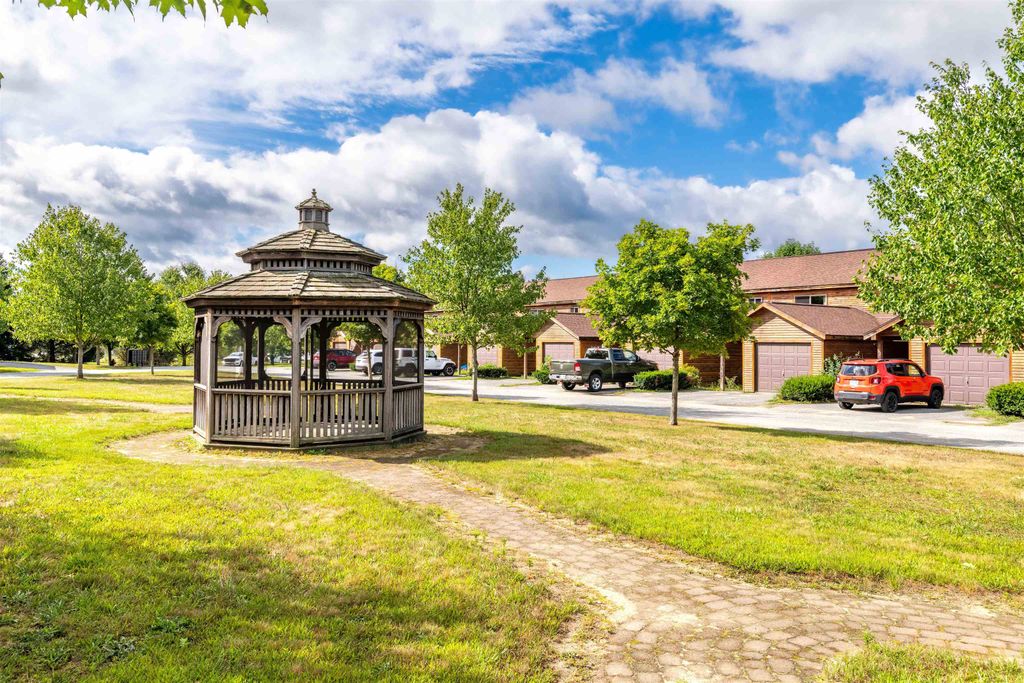 Photo of 181 Benton Road, Haverhill, NH 03774 (MLS # 5076138)