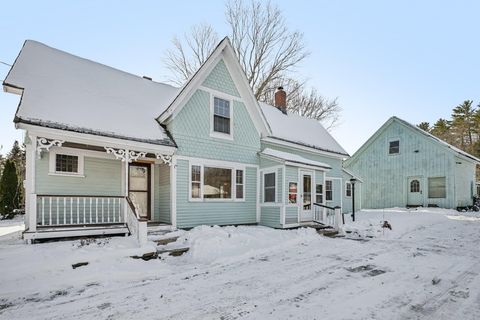23 Sandown Road Fremont NH 03044