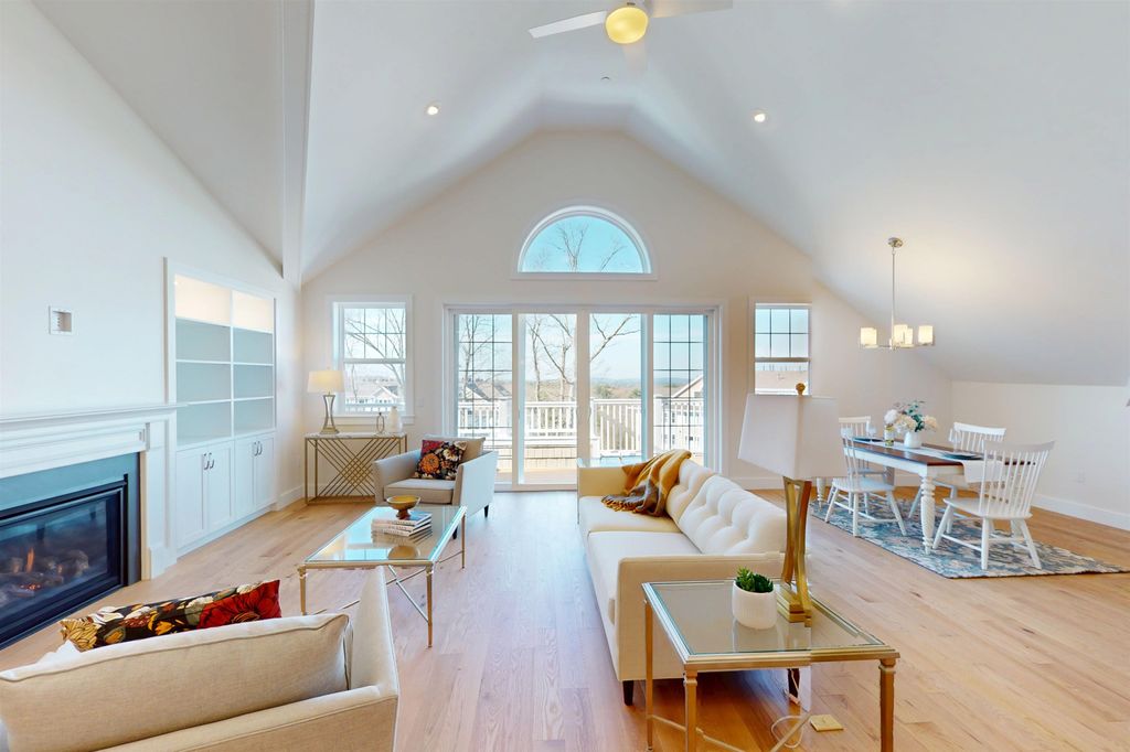 Photo of 4 Longview Drive #404, Atkinson, NH 03811 (MLS # 5085286)