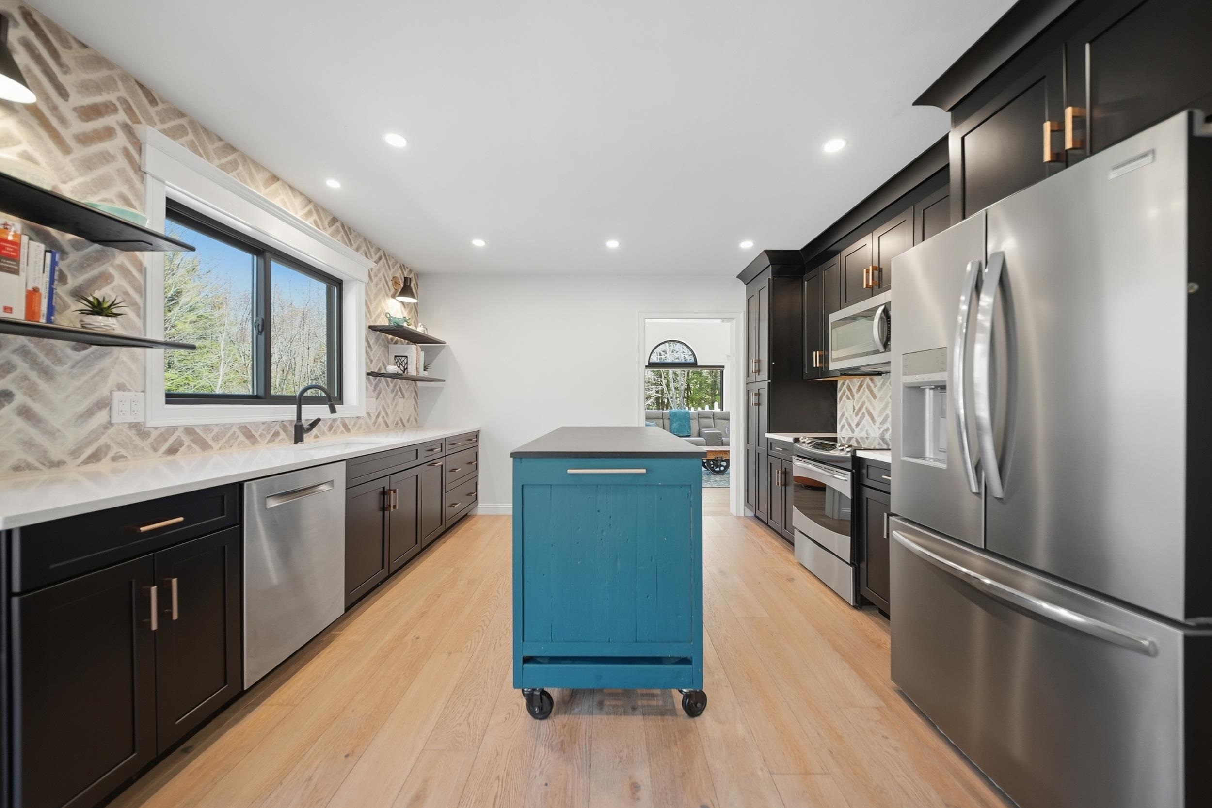 80 Karlin Road