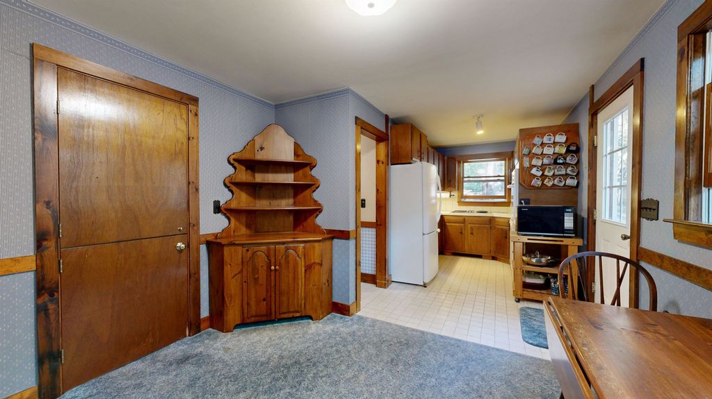 Photo of 113 Lakeview Drive, Nottingham, NH 03290 (MLS # 5062936)