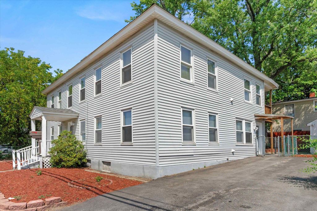Photo of 28 South Beech Street #Unit 2, Manchester, NH 03103 (MLS # 5056614)
