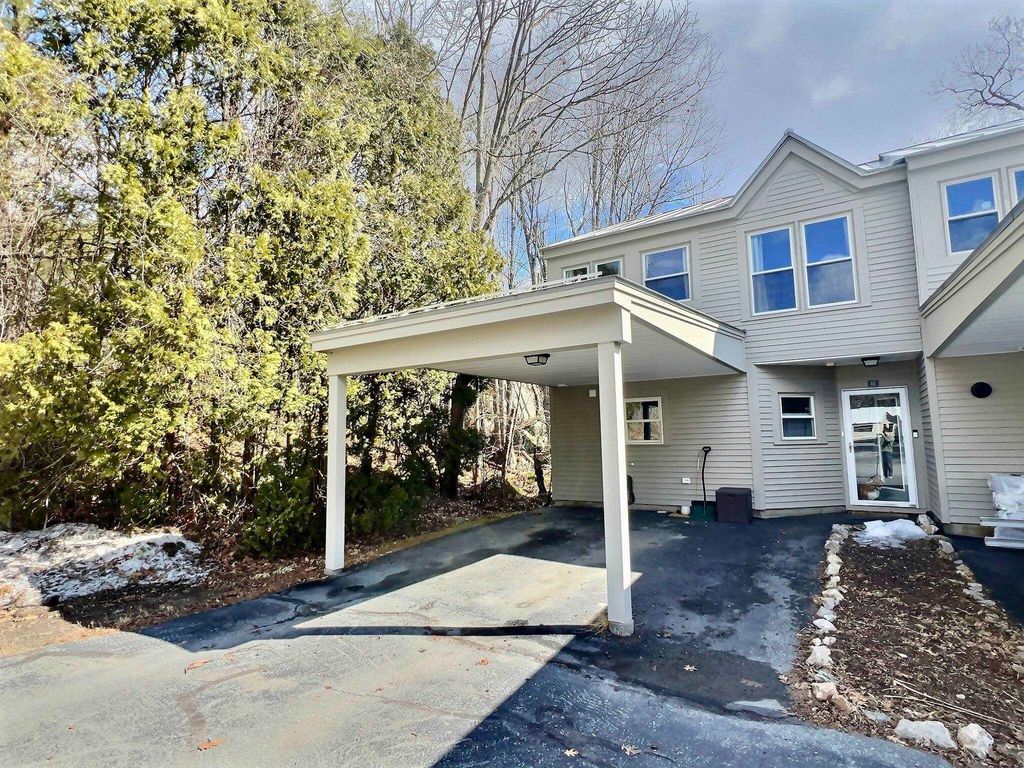 Photo of 40 Wolf Road, Lebanon, NH 03766 (MLS # 5080616)