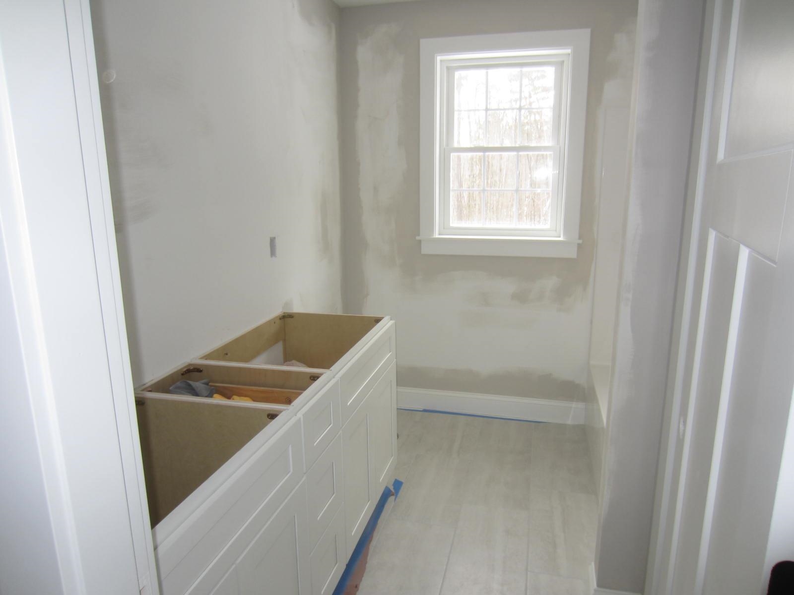 Chichester, New Hampshire 03258, United States, 3 Bedrooms Bedrooms, ,2 BathroomsBathrooms,Residential,Active,237180