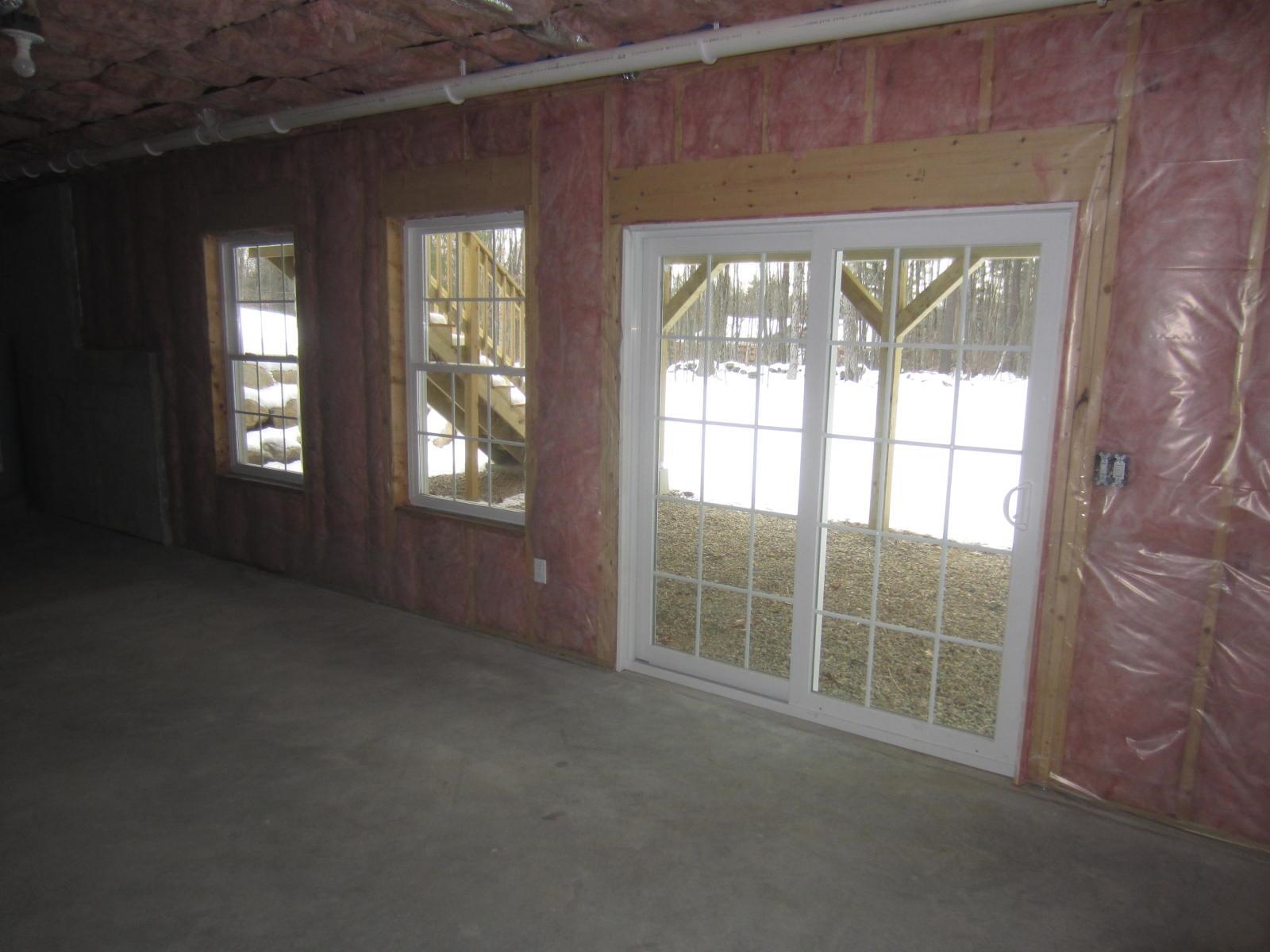 Chichester, New Hampshire 03258, United States, 3 Bedrooms Bedrooms, ,2 BathroomsBathrooms,Residential,Active,237180