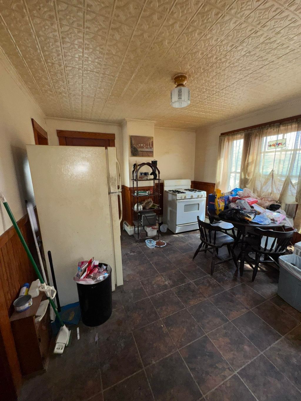 Photo of 17 Perham Street, Nashua, NH 03064 (MLS # 5085650)