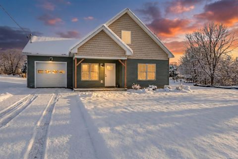 24 Upper Gilman Street 4 St. Albans City VT 05478