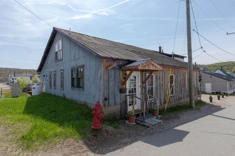 Photo of 18 State Street, Northumberland, NH 03582 (MLS # 5043182)