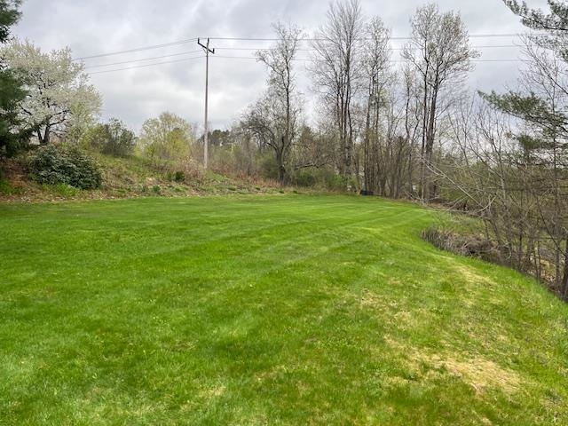 20 Moonbrook Drive