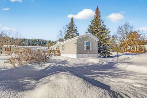 7 PURITAN Lane Ossipee NH 03814