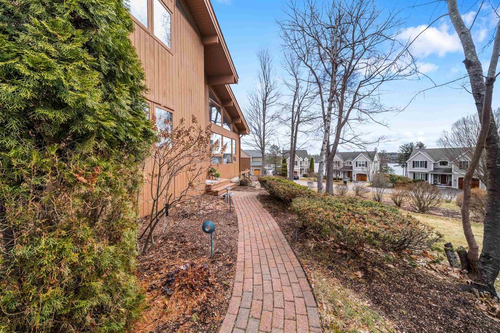 Photo of 27 Fern Lane, Laconia, NH 03246 (MLS # 5084355)