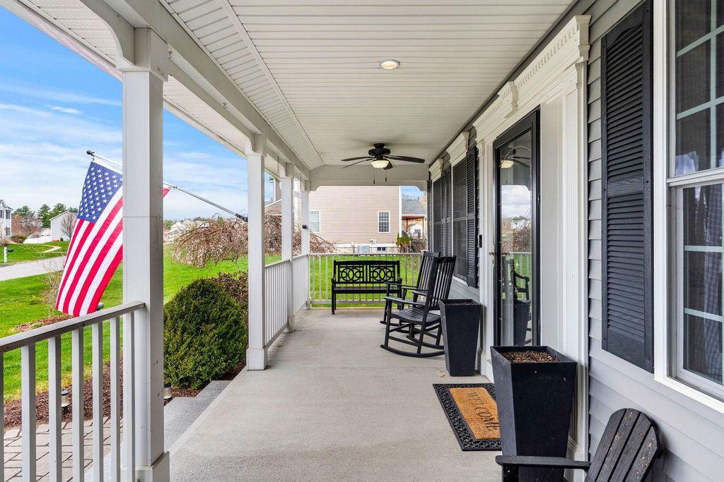 Photo of 30 Hunter Mill Way, Londonderry, NH 03053 (MLS # 5084810)