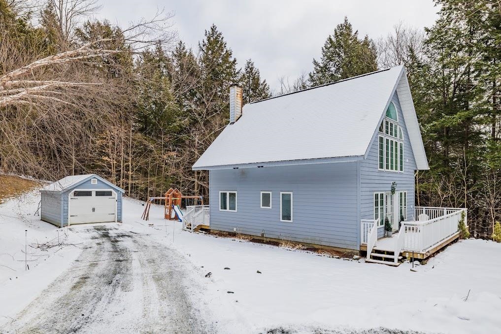Photo 1 of 32 — 259 Jay Hill Road, Hartford, VT 05059