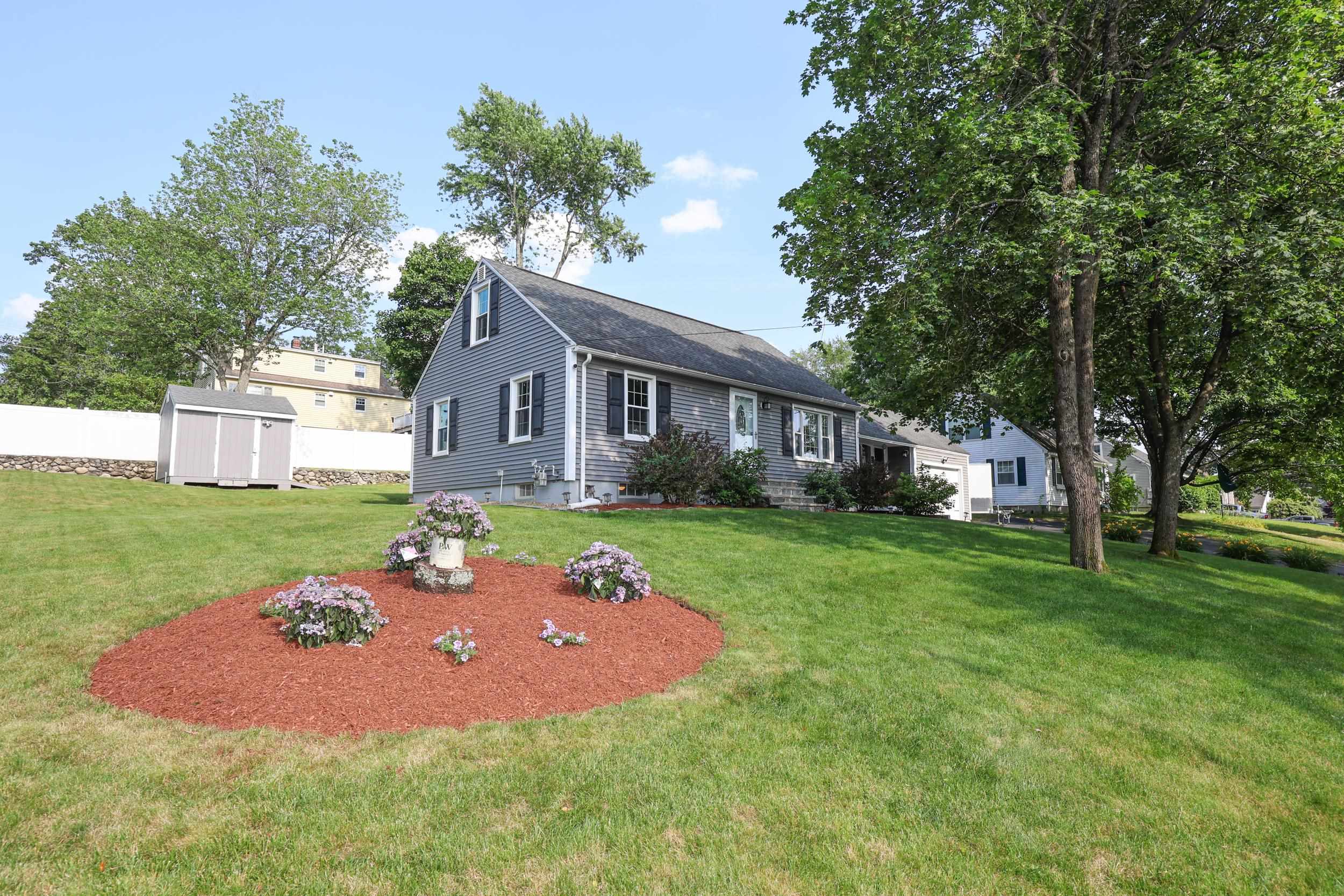 9 Meade Street