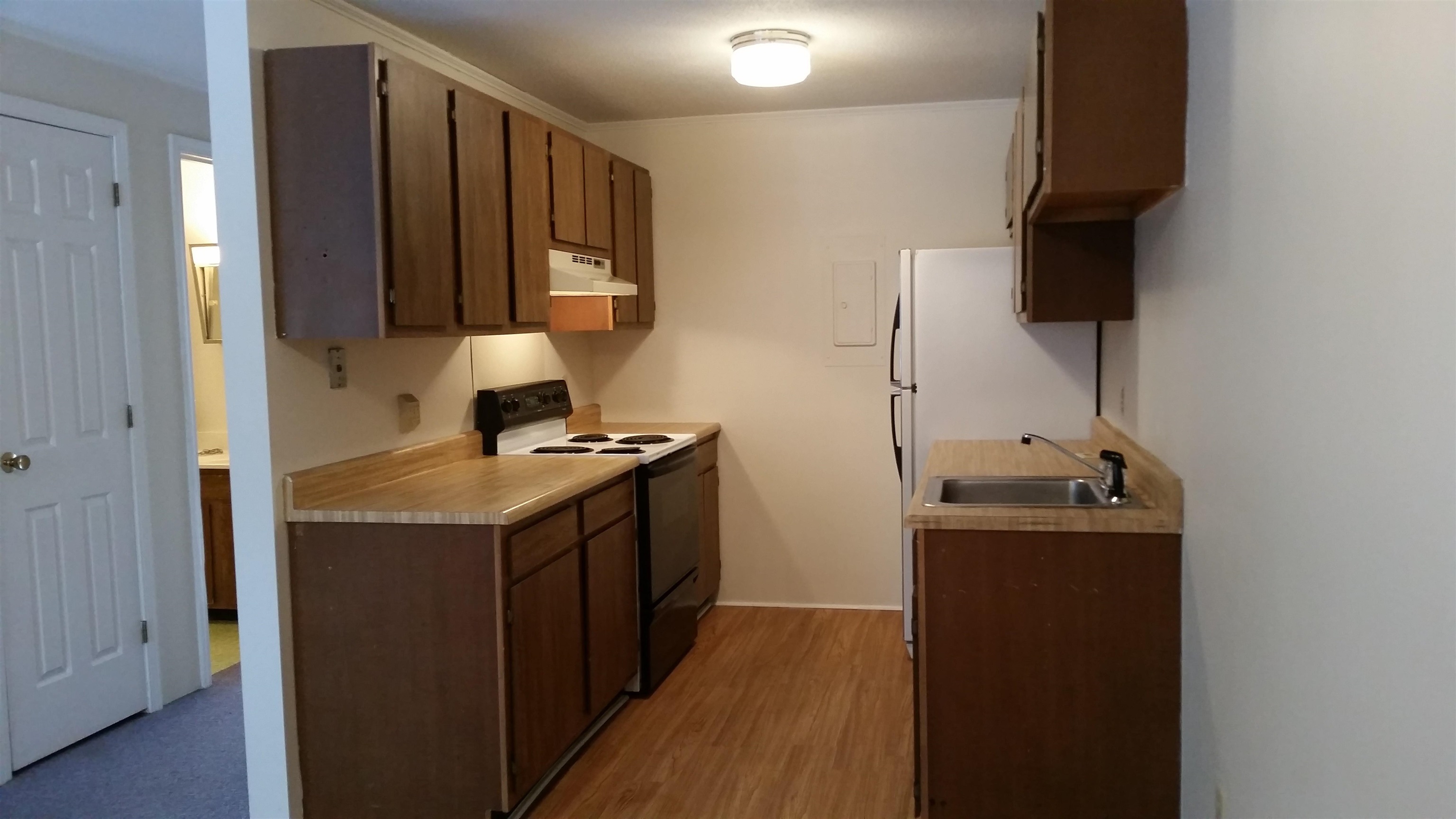 204 Mechanic Street 12