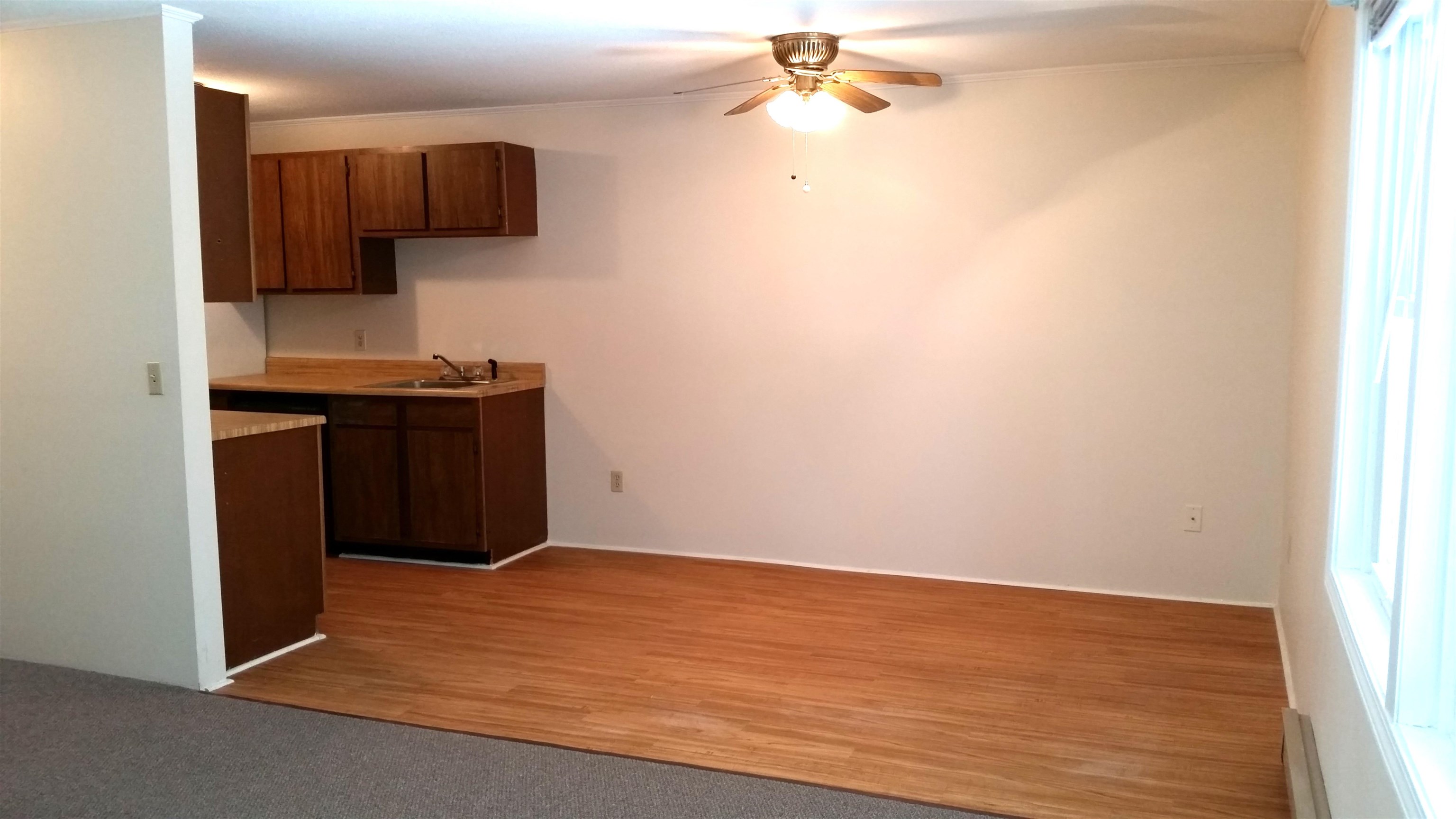 204 Mechanic Street 12