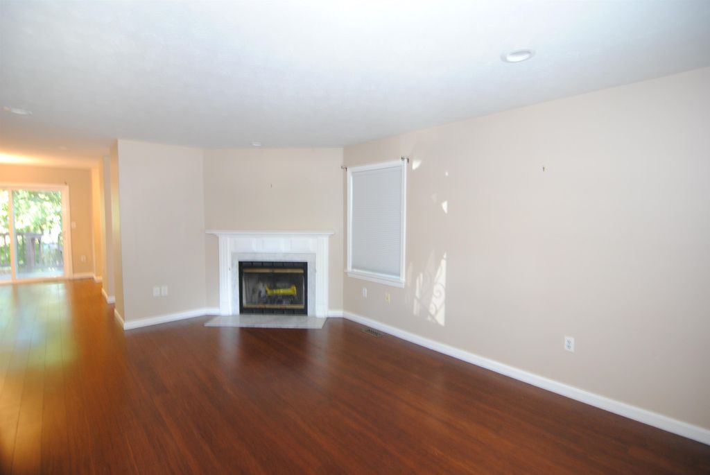 Photo of 77 Cadogan Way, Nashua, NH 03062 (MLS # 5064838)