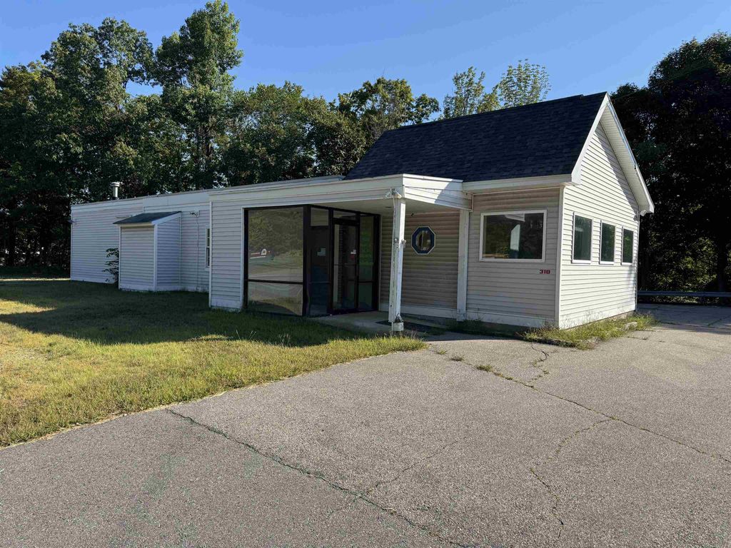Photo of 310 N State Street, Concord, NH 03301 (MLS # 5077573)