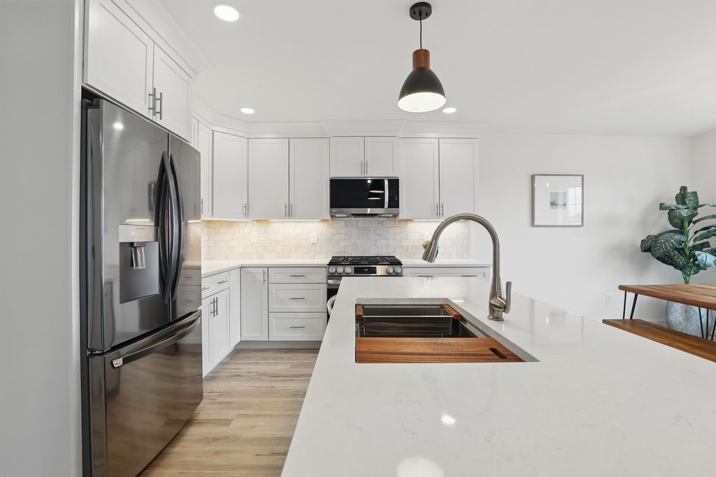 Photo of 11 Chestnut Circle, Northwood, NH 03261 (MLS # 4998627)