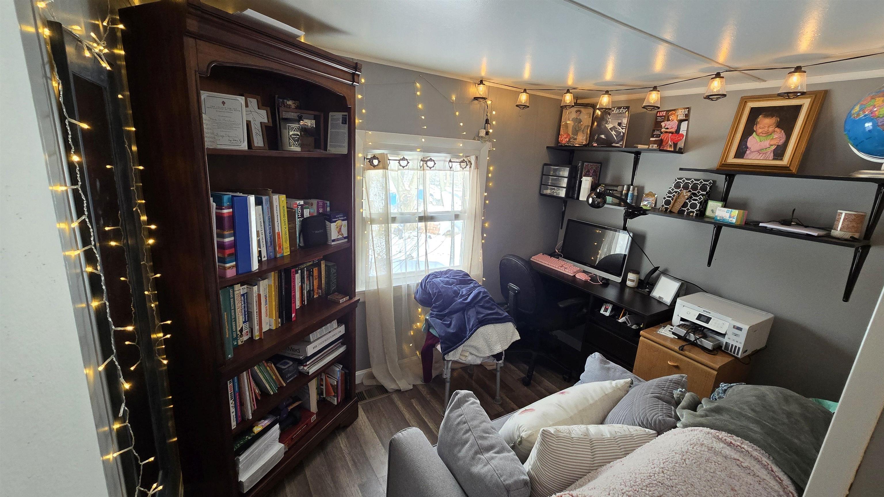 19 West Stearns Avenue