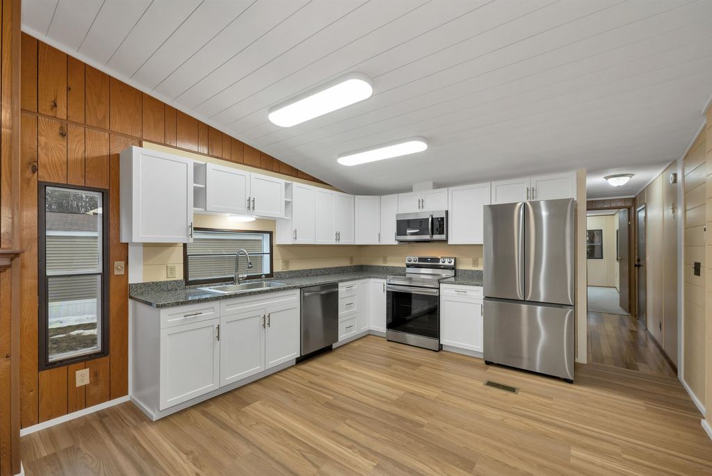 Photo of 77 Loon Mountain Lane, Conway, NH 03813 (MLS # 5081900)