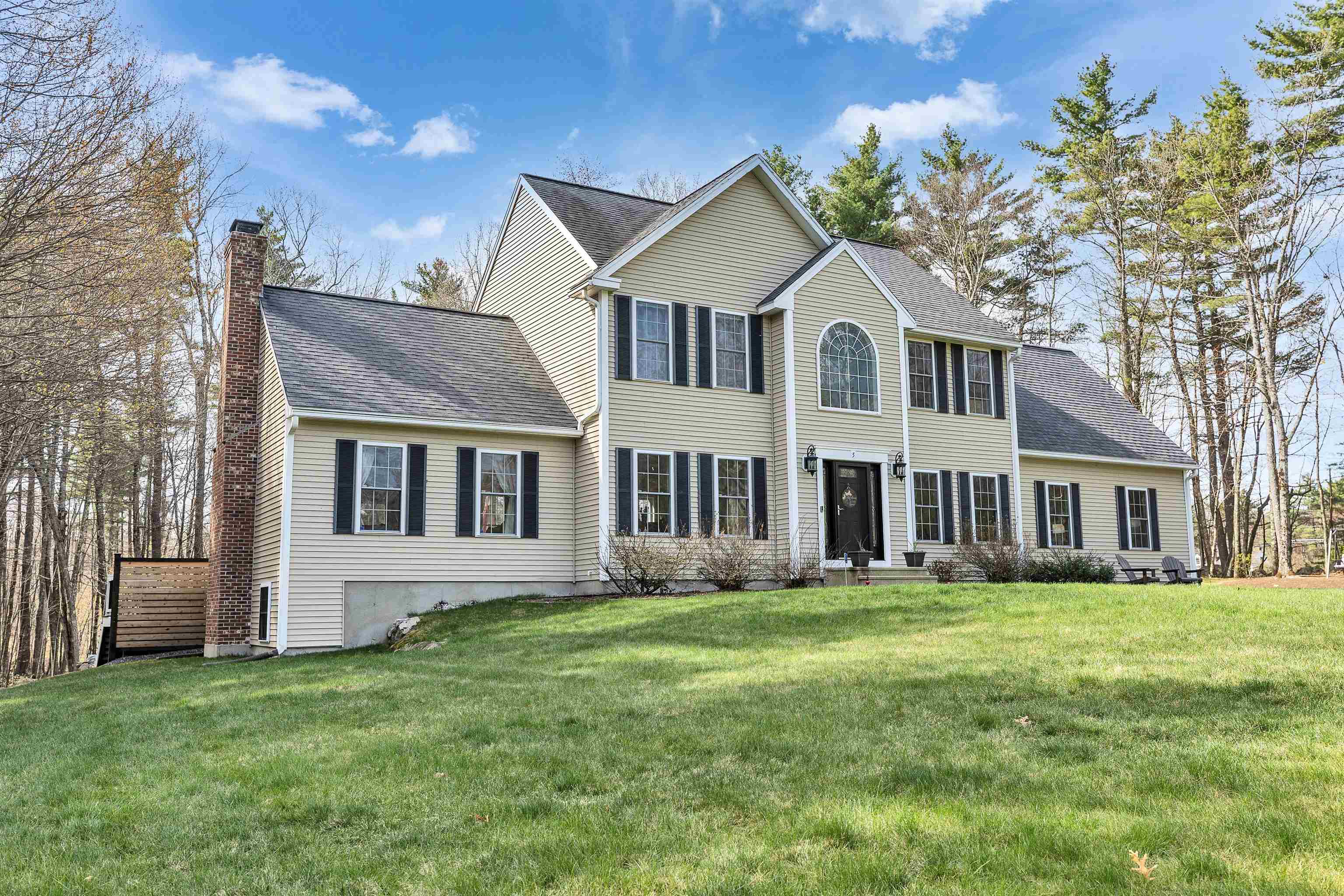 5 Shady Rock Road