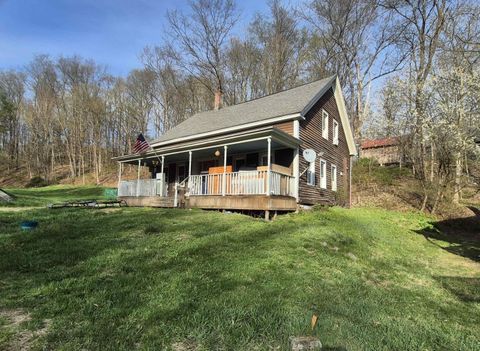 Photo of 7 Purcell Road, Winchester, NH 03441 (MLS # 5084770)