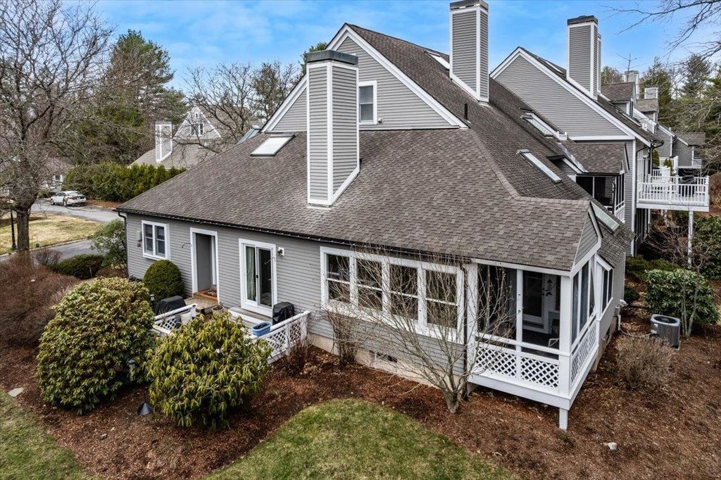 Photo of 38 Green Heron Lane, Nashua, NH 03062 (MLS # 5085233)