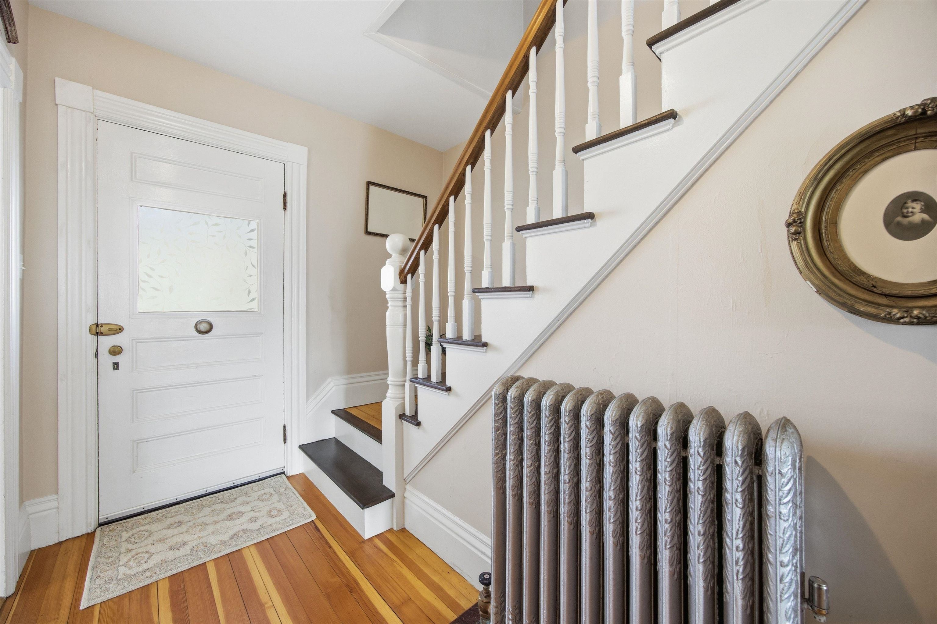 285 Pleasant Street