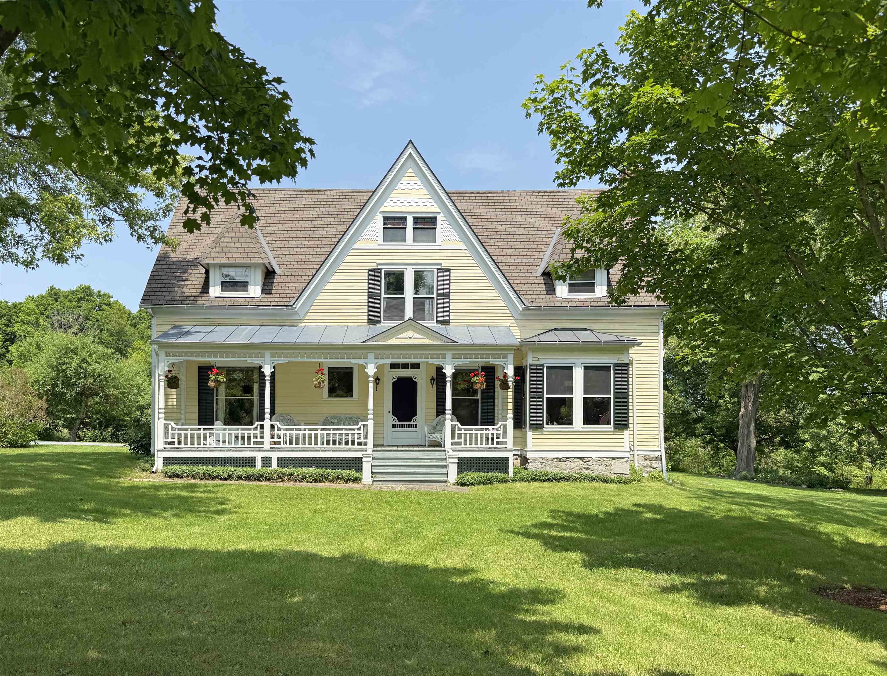 548 Watch Point Road