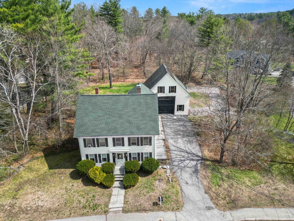 Photo of 16 School Street, Salem, NH 03079 (MLS # 5084584)